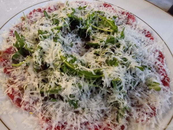 Зеленые овощи и яйцо: как получить максимум кальция и построить идеальный завтрак