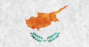 «Ждем по два месяца»: туристы жалуются на долгое оформление визы на Кипр